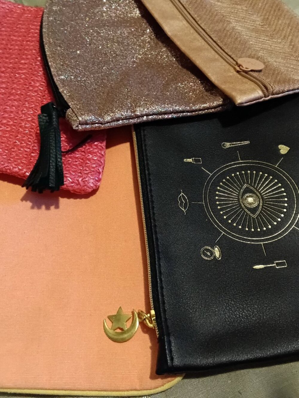 Seven ipsy cosmetic pouches - Picture 2 of 3